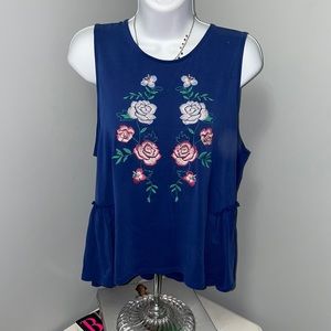 Francesca’s floral Embroidered blouse